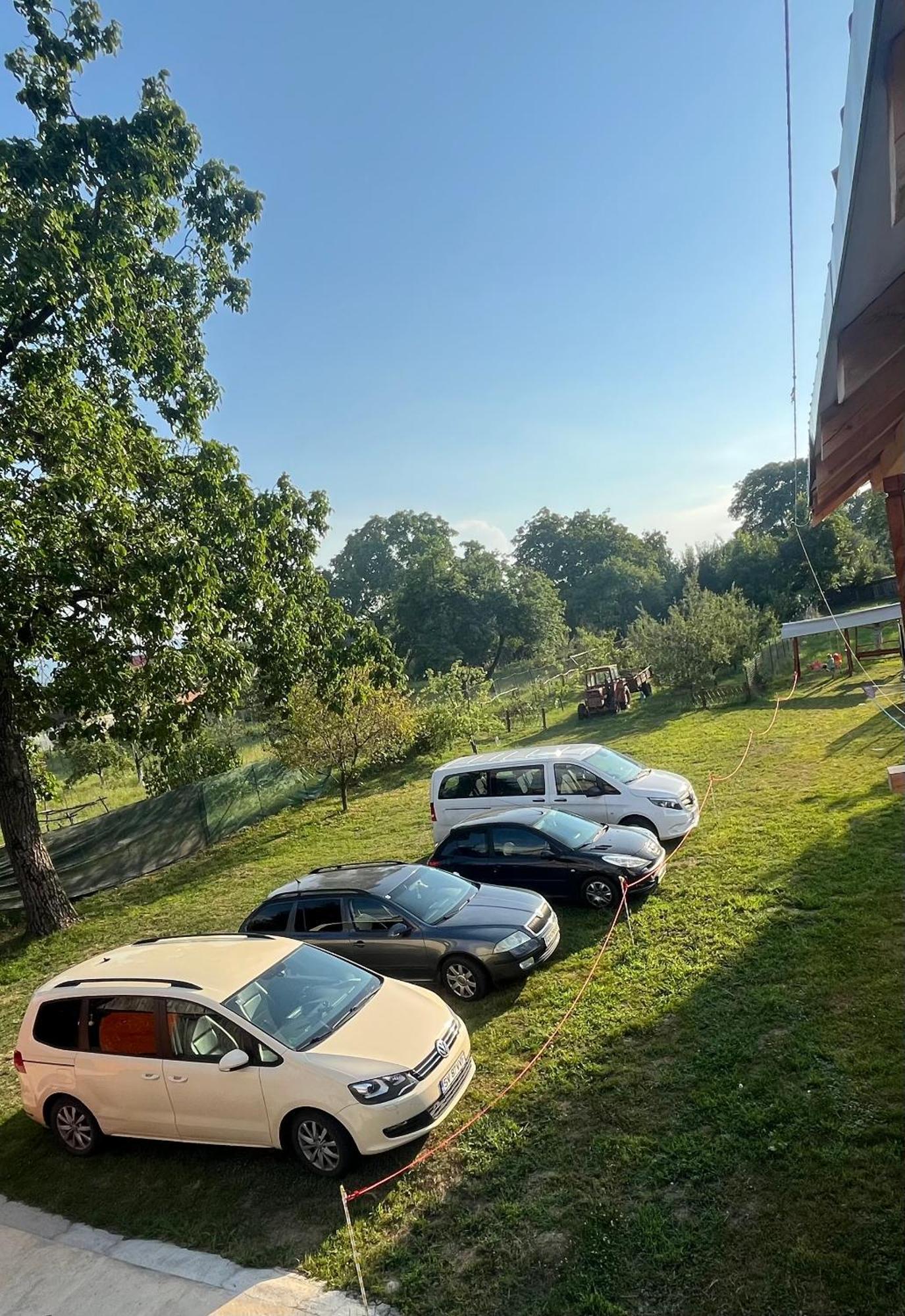 Pensiunea Simone Hotel Cîrţişoara Exterior foto